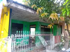 Jual Rumah Jelek Hitung Tanah Di Jl.Ikan Mungsing Perak Surabaya
