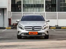 Mercedes Benz GLA200 Urban (X156) 1.6 AUTOMATIC 2015/2016 Silver