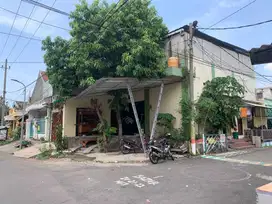 RUMAH DI JALAN DR. SOETOMO, TEGALSARI SURABAYA