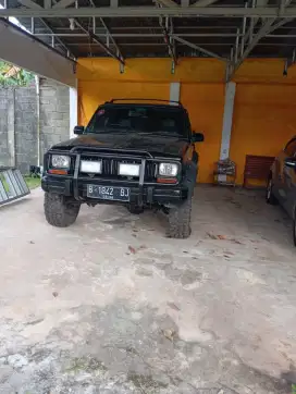 Cherokee tahun 1996