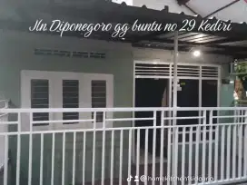 Dikontrakkan rumah Pusat kota Kediri