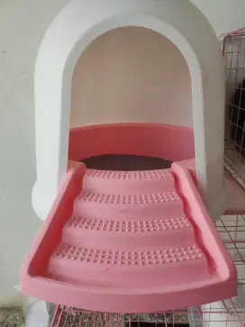 Kandang litter box mainan kucing anabul premium (like new)
