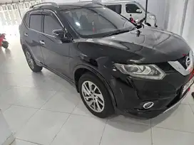 Nissan Xtrail 2015 2.5 bensin AT  Pajak HIDUP