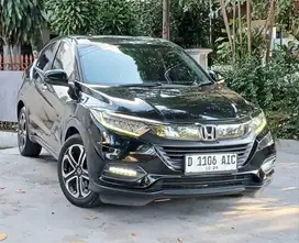 HRV SE 1.5 AT 2019 LowKM 28rb FACELIFT RECORD HONDA BANDUNG