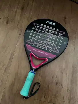 Raket Padel NOX Silhouette X-One 2025 - Black Pink
