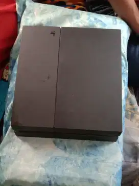 Dijual cepat ps4 merk sony