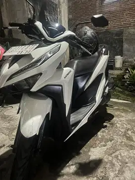 VARIO 150 2019 PUTIH