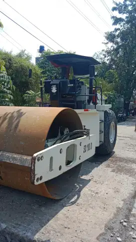 Vibro Volvo SD100D tahun 2008