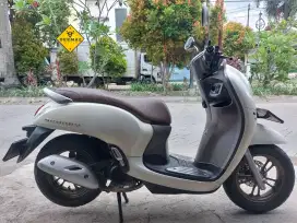 (DP 500 Rb)‼️ Scoopy Prestige Keyless Putih 2024 Cash & Kredit