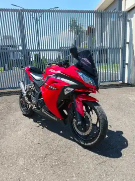 KAWASAKI NINJA 250 2017 VERY LOW KM