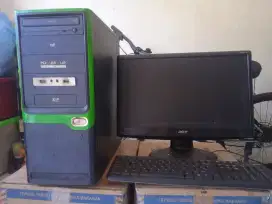 Di jual cepat komputer 1 set dan berfungsi dengan baik