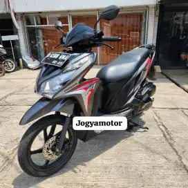 Honda Vario 125 Kzr tahun 2014