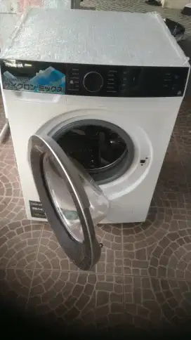 Mesin Cuci front loading