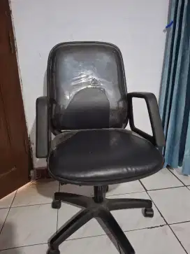 Dijual cepat kursi kantor (nego)