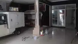 Disewakan Rumah Siap Usaha Taman Kopo Indah 1