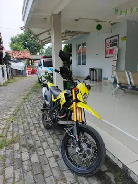 Kawasaki D-Tracker tahun 2022