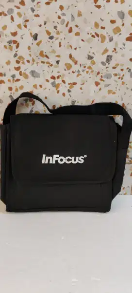 Tas Proyektor InFocus Original Hitam Preloved