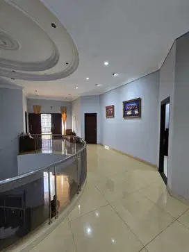 Dijual Rumah Pinisi Indah Ukuran 16x24 Hadap Utara 2 Lantai 15M NEGO
