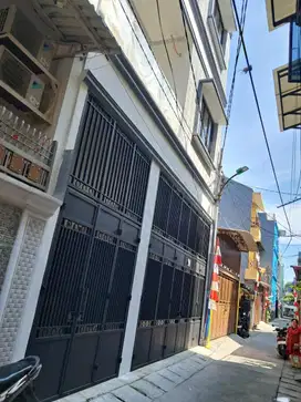 Dijual Rumah baru 3 lantai di Pademangan 1, Jakarta utara