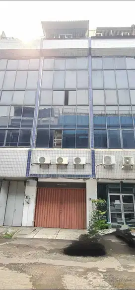 Ruko Karang Anyar Permai 55  Area - Sparepart