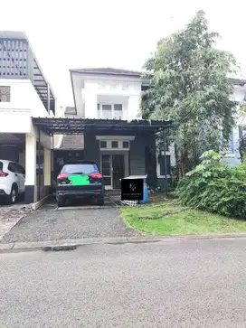 Dijual rumah cluster favorite diKota Wisata cibubur