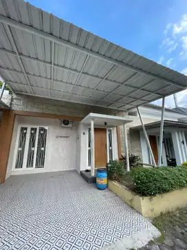 Rumah Mewah 2 Lantai Di dlm Cluster Mangunharjo Tembalang Istimewa