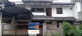 Di jual rumah kokoh di bukit permai lokasi sangat strategis
