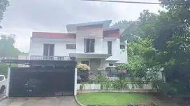 Rumah Cluster Eksklusif Strategis Menteng Bintaro (Semi FF)