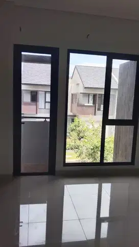 Dijual Rumah Baru Siap Huni Cluster Flora Summarecon Bandung