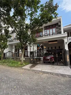 Disewakan Rumah Full Furnish di Cluster Nieuw Indie Golf Araya, Malang