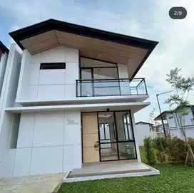 Rumah Baru Hook Siap Huni Hadap Utara di Karawaci