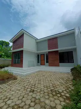 Rumah baru modern nuansa pedesaan Teluk Purwokerto