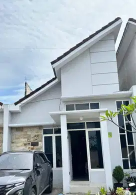 DIJUAL  Rumah PURI NIRWANA  MALANG