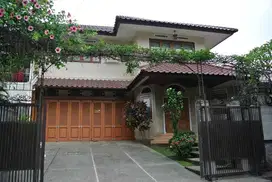 OPEN HOUSE rumah cantik dago asri dekat unpad itb dipatiukur bandung