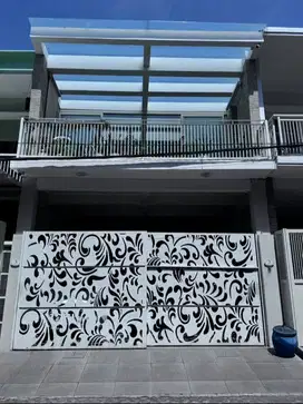 DIJUAL‼  Rumah di pusat kota SURABAYA Jl. Ploso
