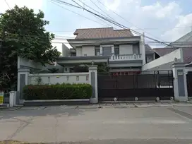 rumah di Jl.Gaharu  Cilandak Barat Jakarta Selatan