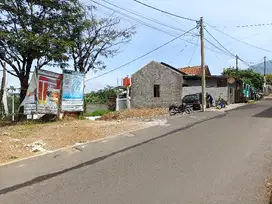 Tanah kavling dekat ke griya dan borma cinunuk