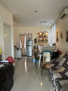 Hunian 2 Lantai Greenlake City Cluster Australia 6x16 Furnished