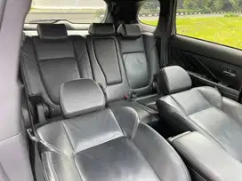 MITSUBISHI OUTLANDER PHEV 2019 PUTIH LIKE NEW ISTIMEWA PJK PANJNG