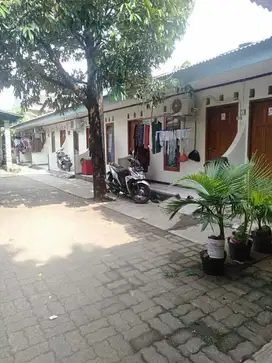 Rumah Kontrakan 70 Pintu Nempel Dengan Kampus UMJ Luas 2234 Meter