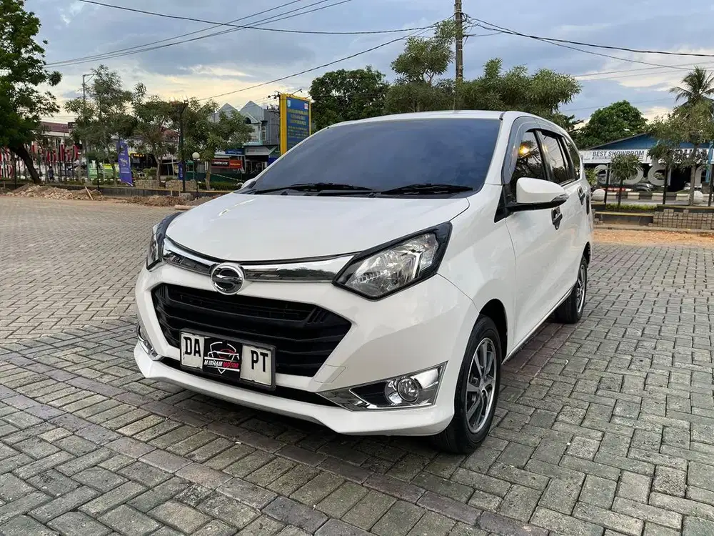 Daihatsu Sigra 1.2 R Matic 2018