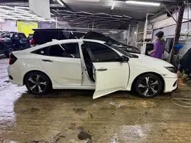 Civic Turbo Sedan (Bukan hatchback)