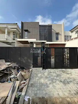 Dijual Rumah Design Tropical Modern di Cluster Golf Kota Araya, Malang