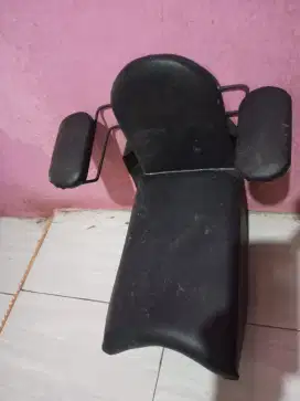 Di jual ajah bangku anak anak untuk di motor NMAX OLD