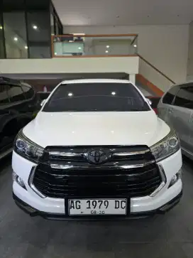 LOW KM INNOVA VENTURER 2.4 A/T 2019