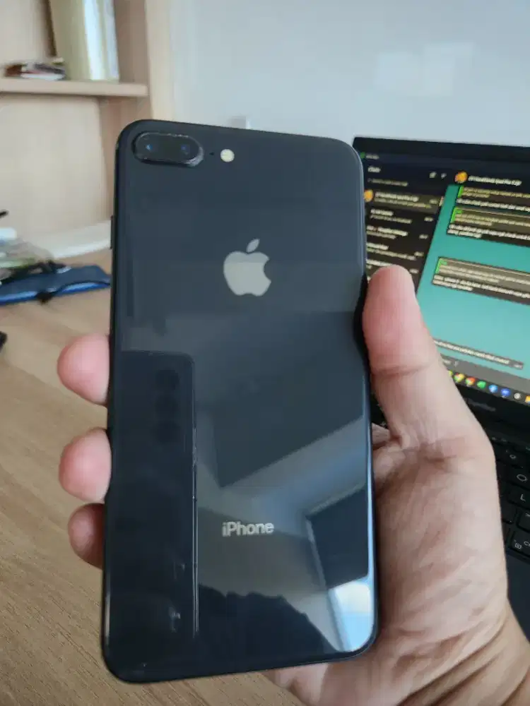 Iphone 8plus 64GB wifi only 3utools 100