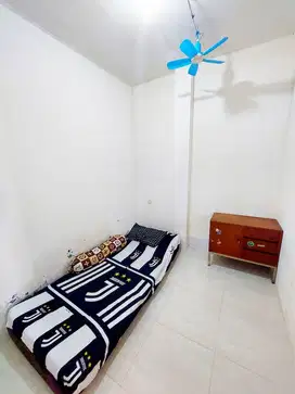 Kost Kosan Cowo Bersih dan Rapih dekat MALL PONDOK PONDOK PINANG