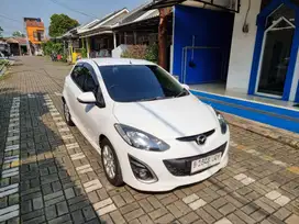 Mazda 2 HB V matic 2014 (dp 3 jt)