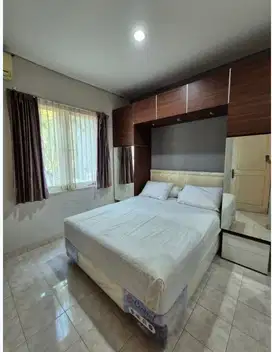 Disewakan Rumah Laguna Regency Pakuwon City