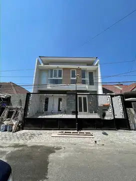 RUMAH BARU GRESS SUTOREJO PRIMA, ROW 2 MOBIL